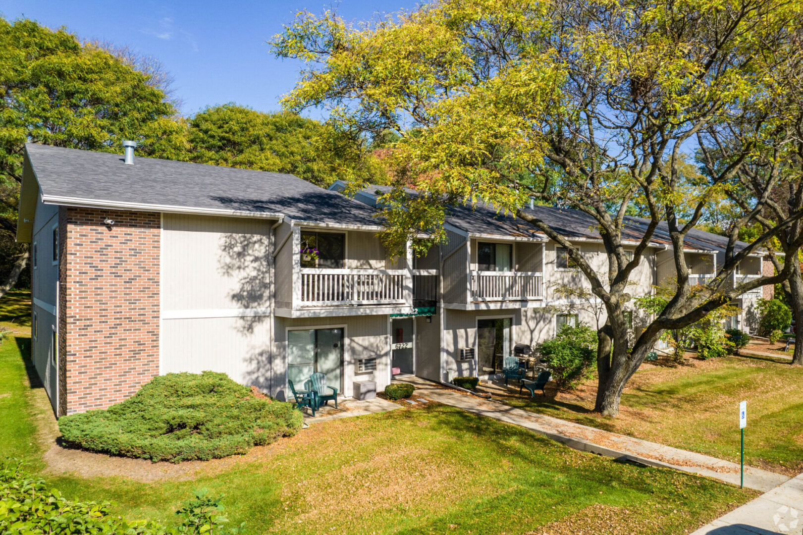 Country Meadows - Exterior 3
